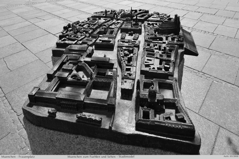Datei:MueFPStadtmodel2008a.jpg