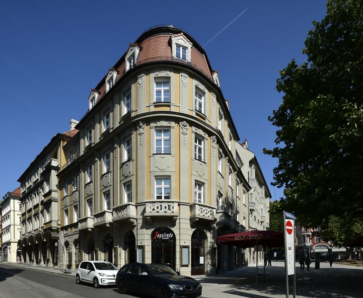 Datei:Muefaerbgpettenbeckstr2020c85.jpg