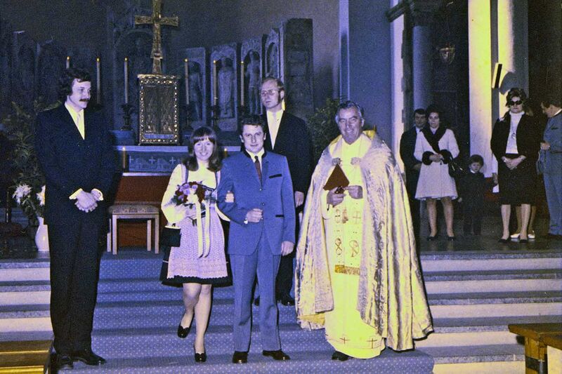 Datei:Hochzeit St. Maximilian .jpg