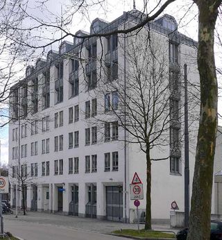 Polizei schwabing.jpg