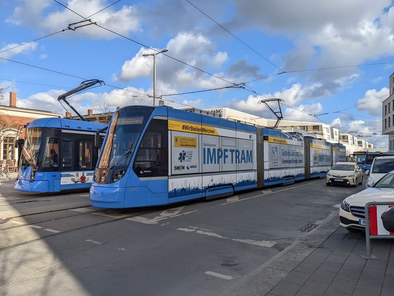 Datei:Impftram Pasing.jpg