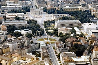 Karolinenplatz, 1972.