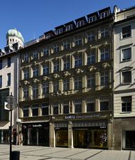 1913/14 - Kaufinger Straße 14 und 16. Geschäftshaus, barockisierende Natursteinfassade,