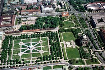 Hofgarten der Residenz. 1979.