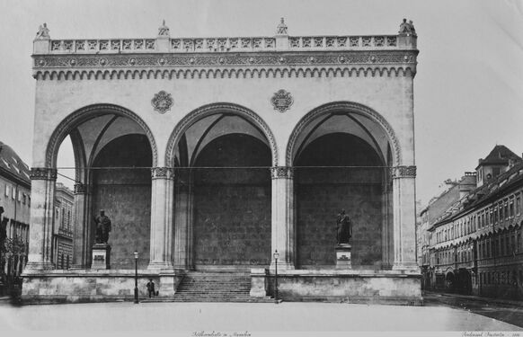 Feldherrnhalle im Jahr 1886