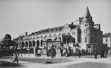 Der Löwenbräukeller wie ihn Albert Schmidt zu anfang geplant hatte. Das Bauwerk wurde mehrmals erweitert und umgebaut