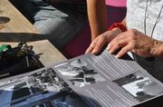 Das Plakat Der Pferdemarkt München, 1996 wurde an die Besucher verteilt