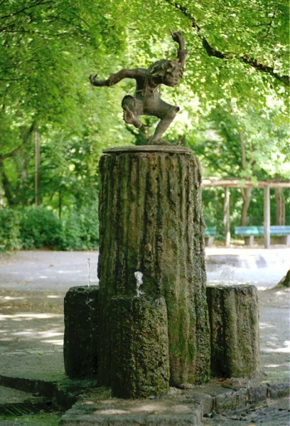 Datei:31 luitpold pumuckl.jpg