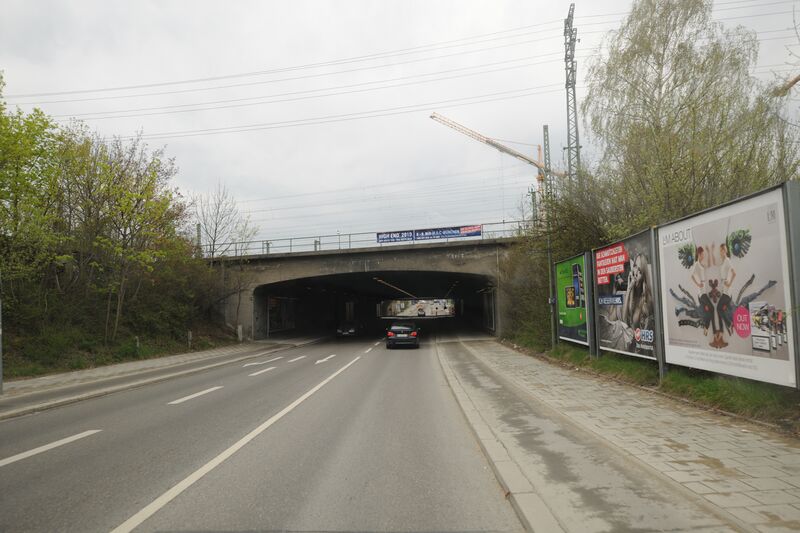 Datei:Mueuftruderingerstr042010.jpg