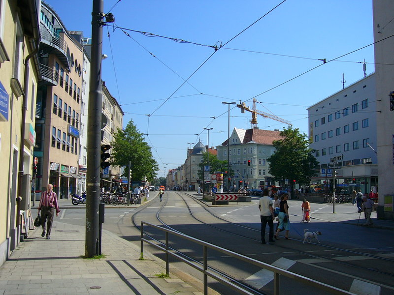 Datei:Tegernseer-Platz-n.jpg