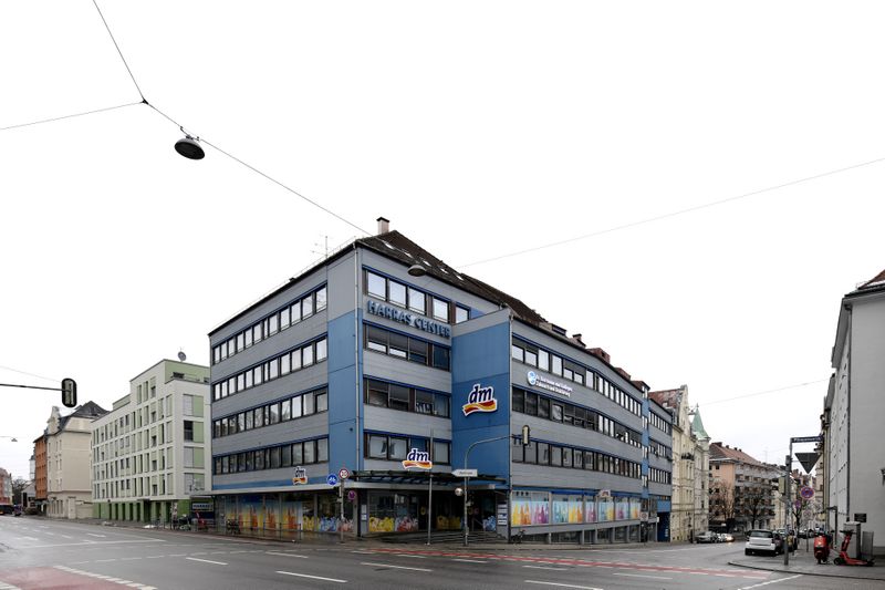 Datei:Mueplinglindensch012022.jpg