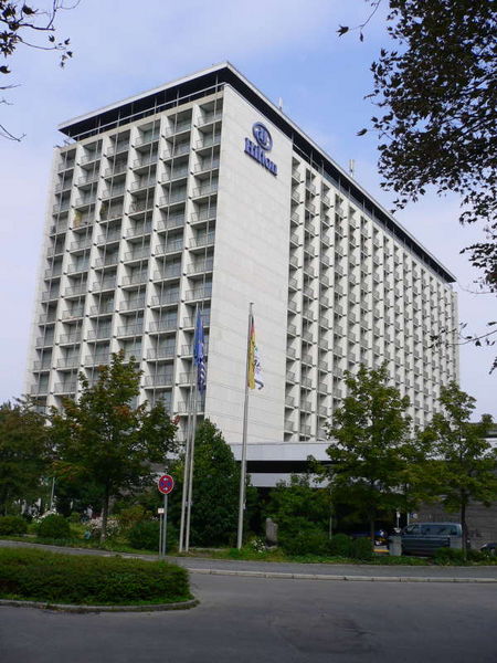 Datei:Hiltontucherpark.jpg