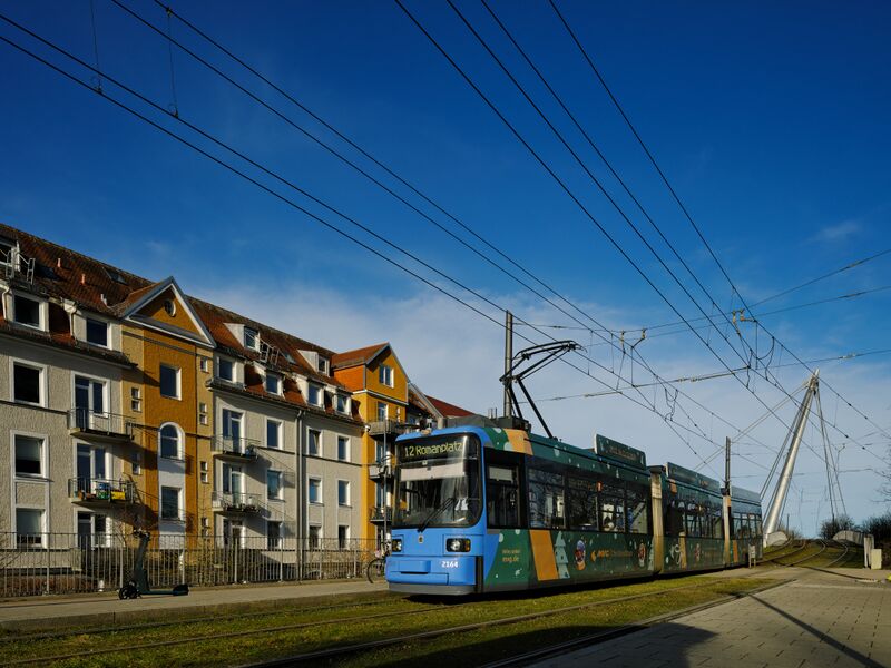 Datei:Mue1tram12schtor01012025n.jpg