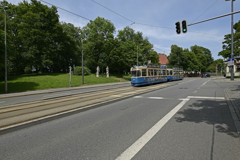 Datei:Muetramamgasteig052018c85.jpg