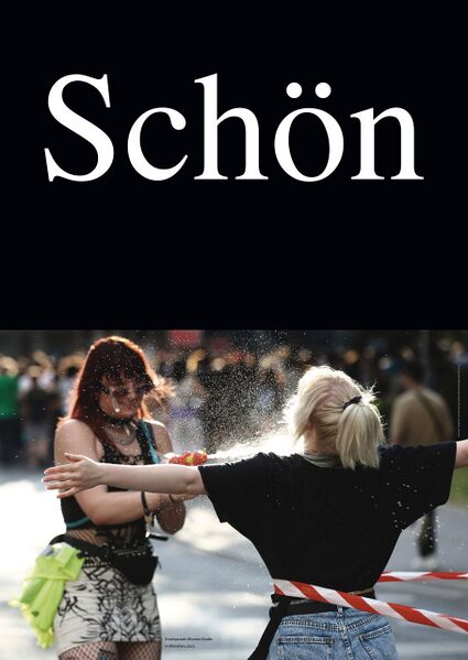 Datei:Schoen 01 2023 DIN A1.jpg