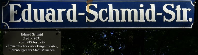 Datei:Mueedschmidstrschi2019.jpg