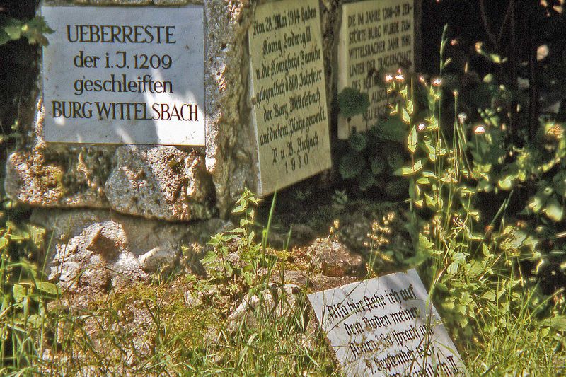 Datei:Burg Wittelsbach.jpg