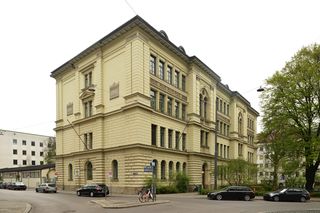 Mueherrnstr042014c85.jpg