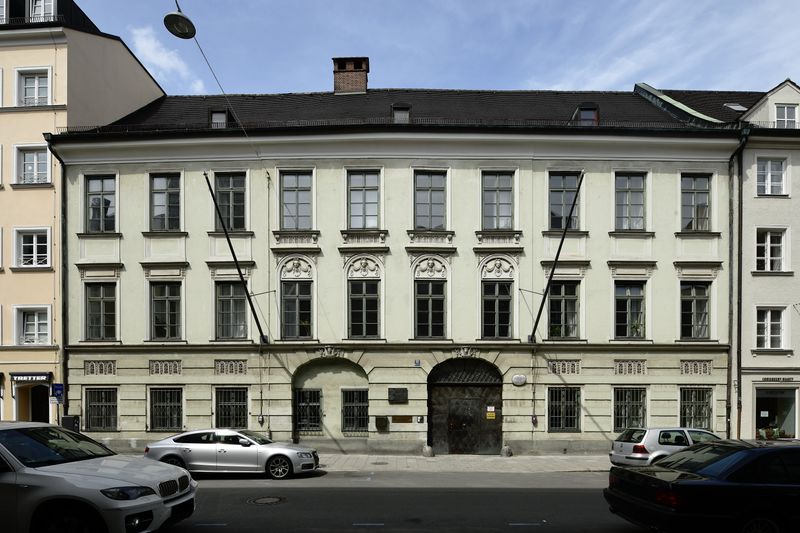 Datei:Mueherzogspitalstr12052018c85.jpg