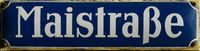 Straßennamenschild Maistraße.
