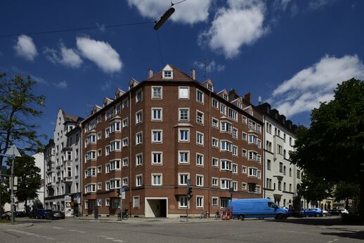 Kreuzung mit der Preysingstraße.