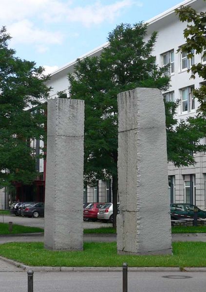 Datei:Granitgespalten.jpg