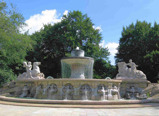 Wittelsbacherbrunnen.jpg