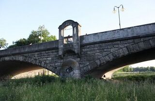 Wittelsbacherbruecke Muenchen 04.jpg