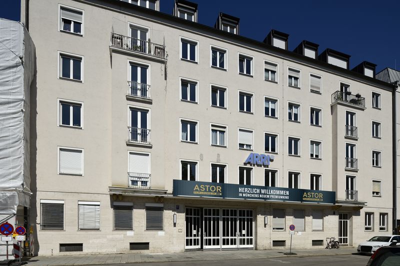 Datei:Muetuerkenstr91062020c85.jpg