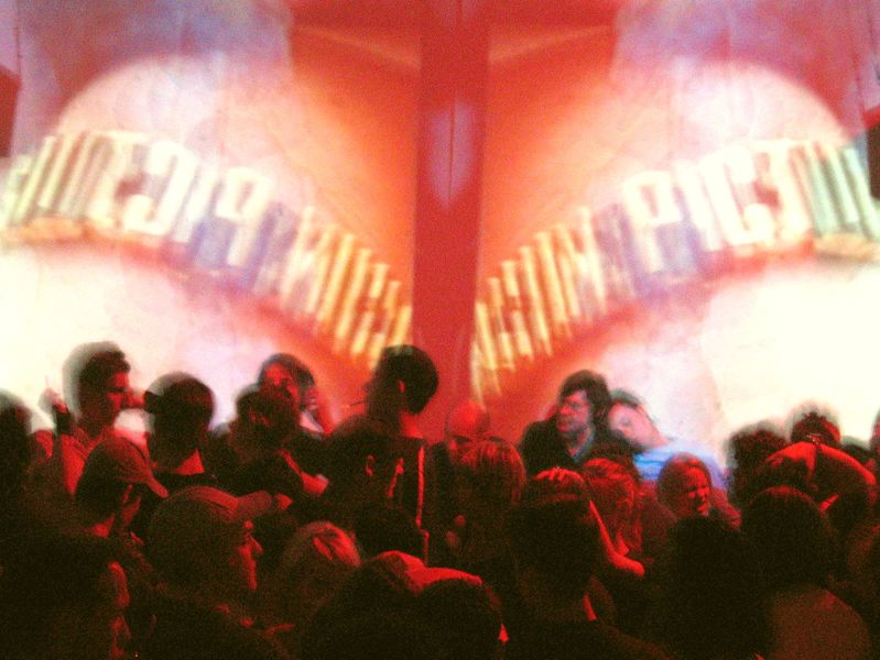 Datei:Harry Klein Club Munich 2005 1.jpg