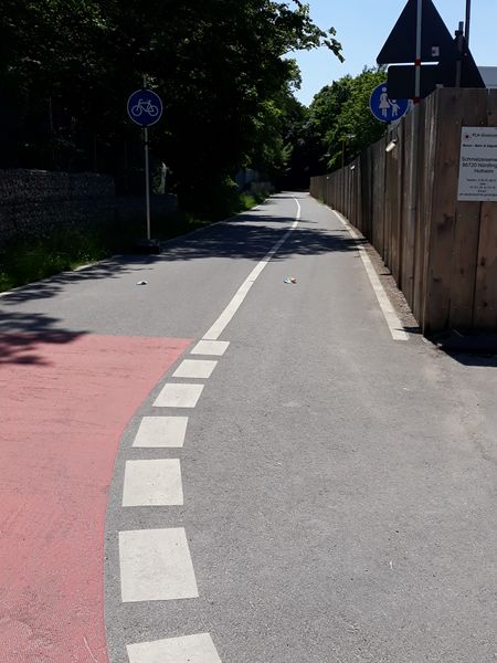 Datei:GilmstrRadFußweg.jpg