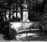 Mueeffnerdenk042010b.jpg