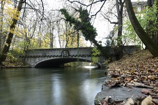 Gunezrainerbrücke über den Schwabinger Bach