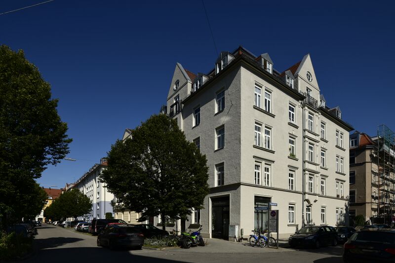 Datei:Muezugspwatzmannstr092019.jpg