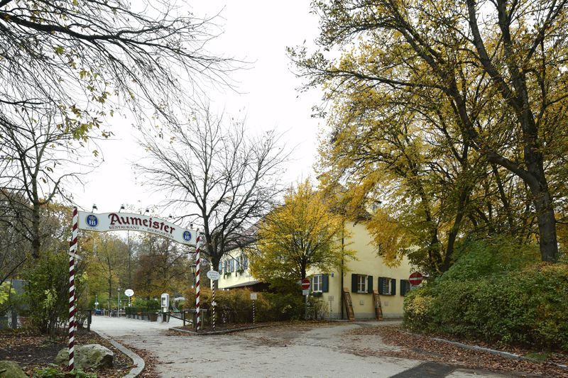 Datei:Mueaumeisteraussen112018c90.jpg