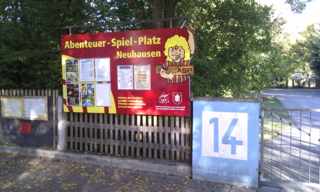 Abenteuer-Spiel-Platz Neuhausen (2012).png