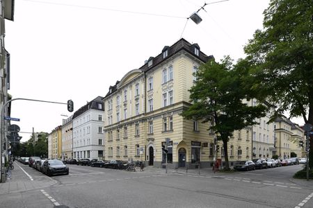 Die Arcisstraße 59 an der Ecke mit der Georgenstraße