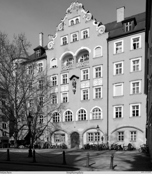 Datei:MueStephanspl3j2010a.jpg