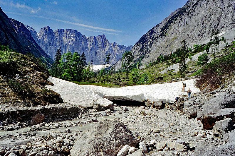 Datei:Schneebrett.jpg