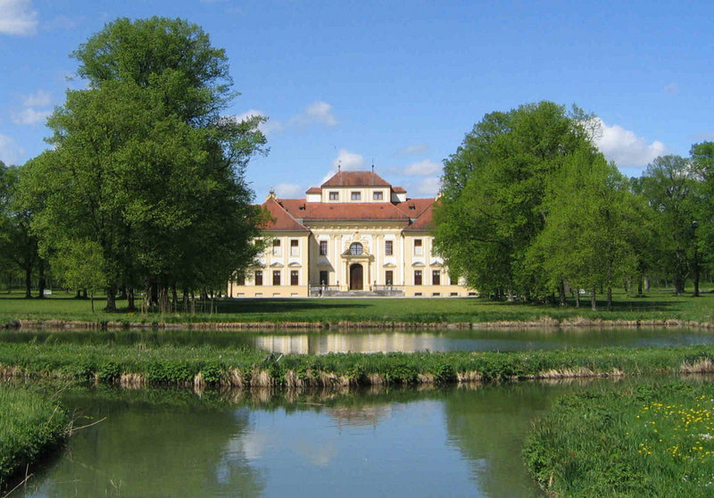 Datei:Schloß Lustheim.jpg