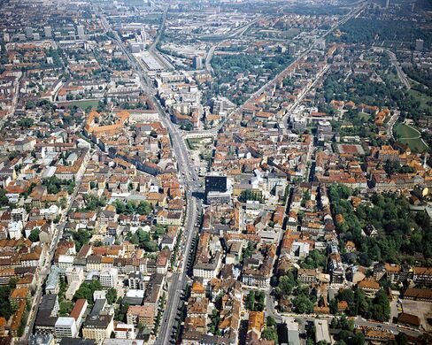 Von der Leopoldstraße bis hinhauf zur Münchner Freiheit und weiter nach Freimann. Foto: Schillinger