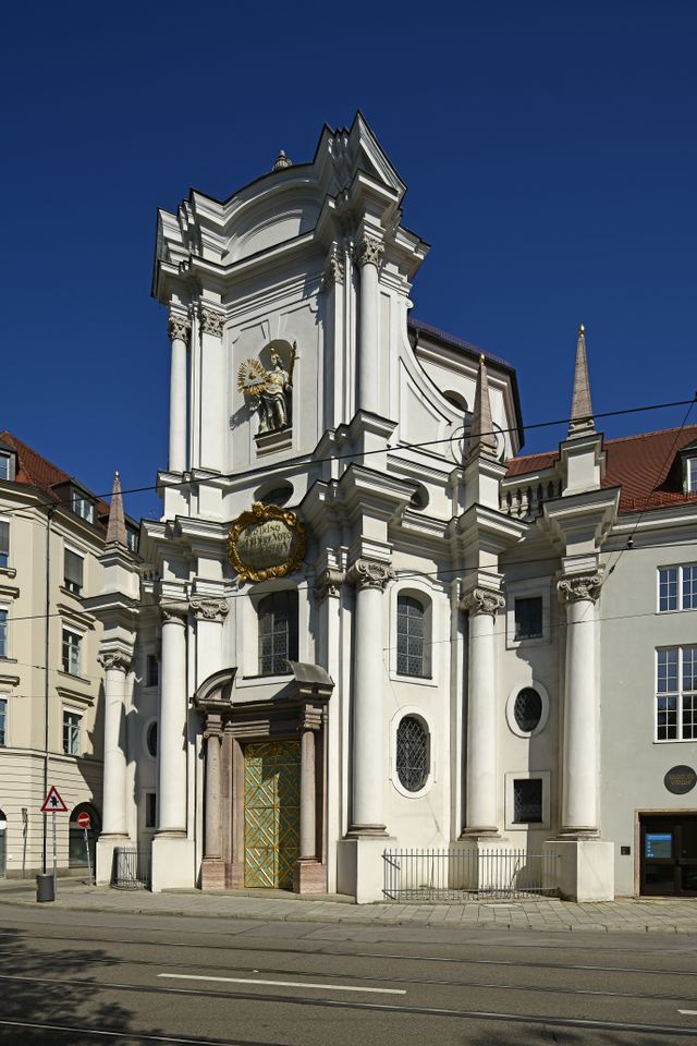 Dreifaltigkeitskirche München Wiki