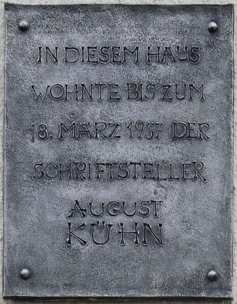 Datei:Muetafelakuehn.jpg