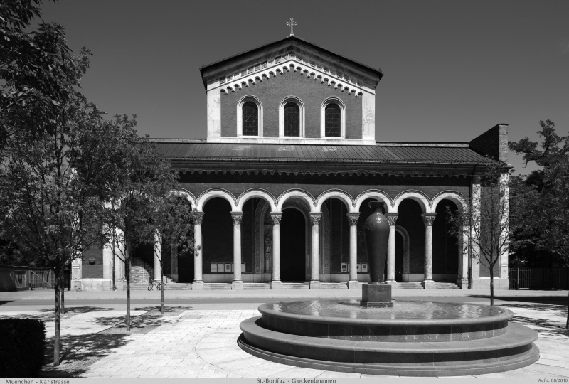 Datei:Bonifaziuskirche2010a.jpg
