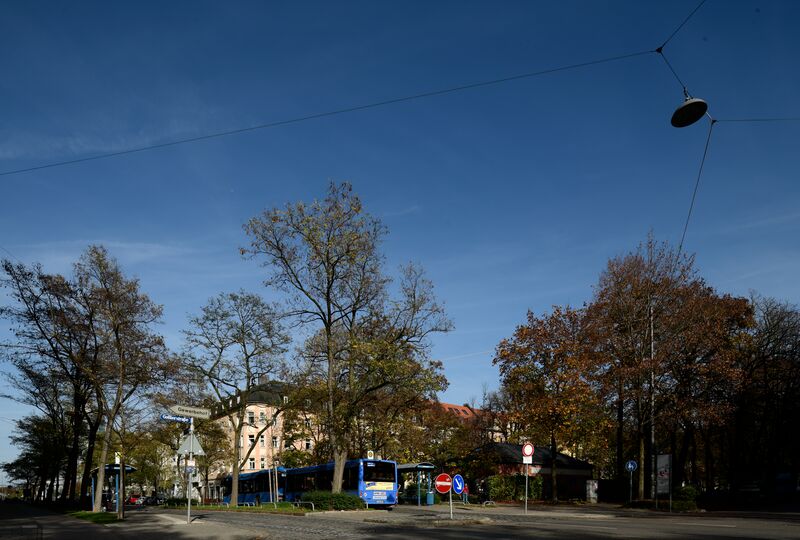 Datei:Muegollierstrplatz102022.jpg