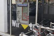 Die Plakate werden zahlreich verteilt