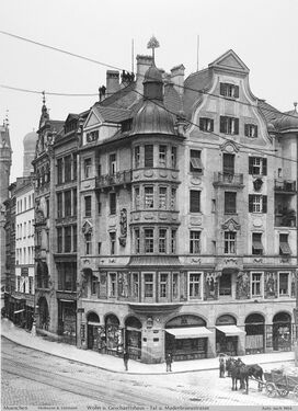 Wohn- und Geschäftshaus, Tal Nr. 6 (1903). Das Gebäude wird 1938 abgetragen. Das Grundstück erst nach dem 2. Weltkrieg wieder bebaut.