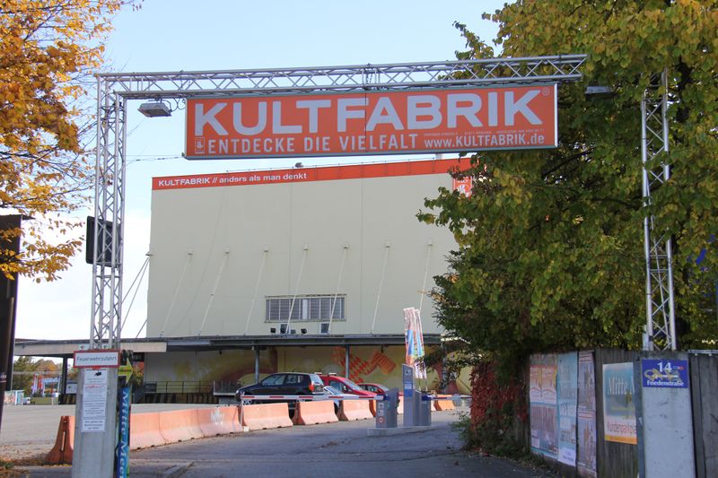 Datei:Kultfabrik Eingangsbereich.jpg