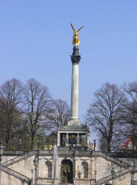 Datei:Friedensengel1.jpg