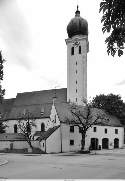 Datei:Mueramersdorfkirch2013cbw.jpg